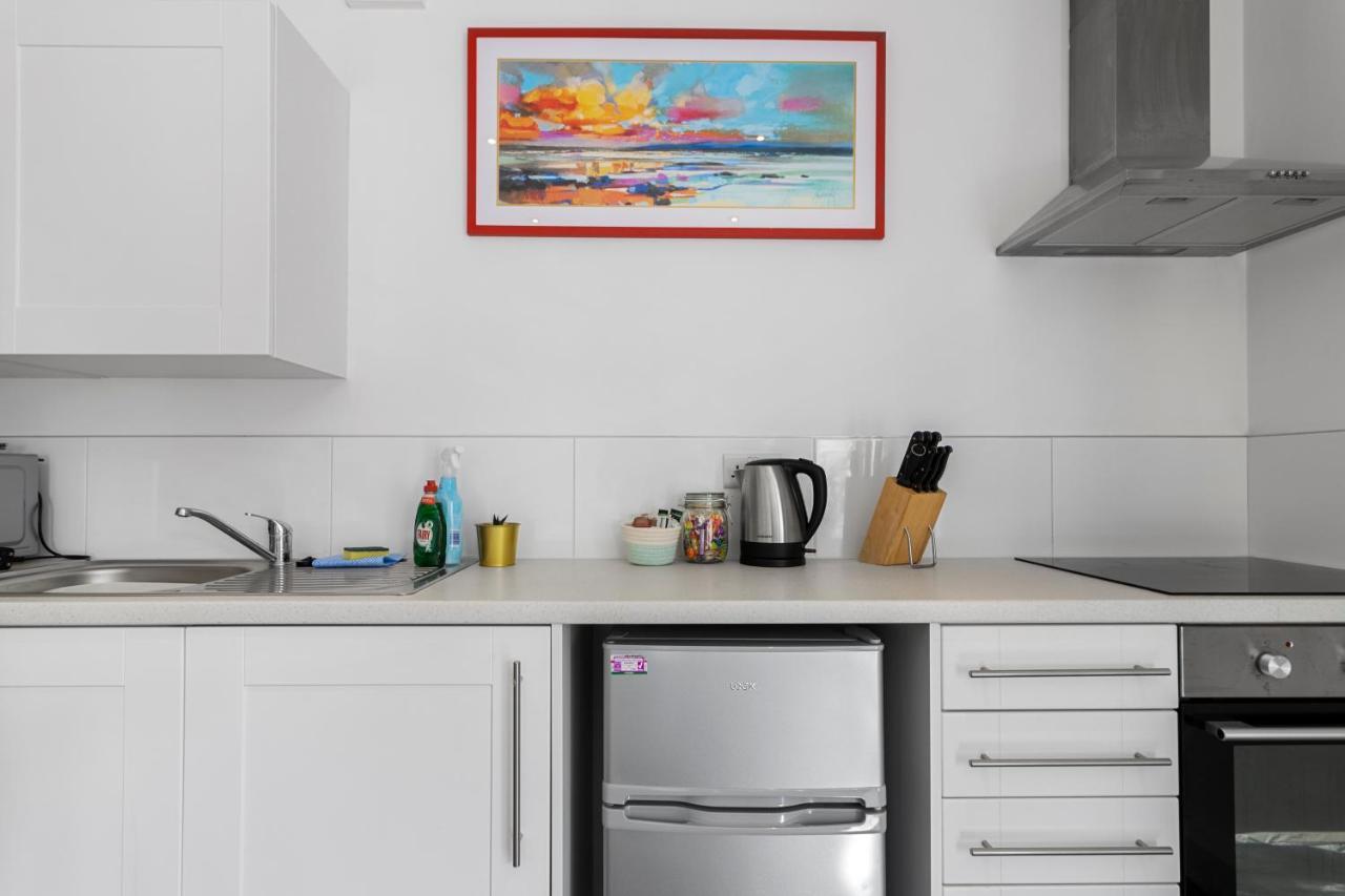 Exeter City Centre Apartments Baxter Apartment Buitenkant foto